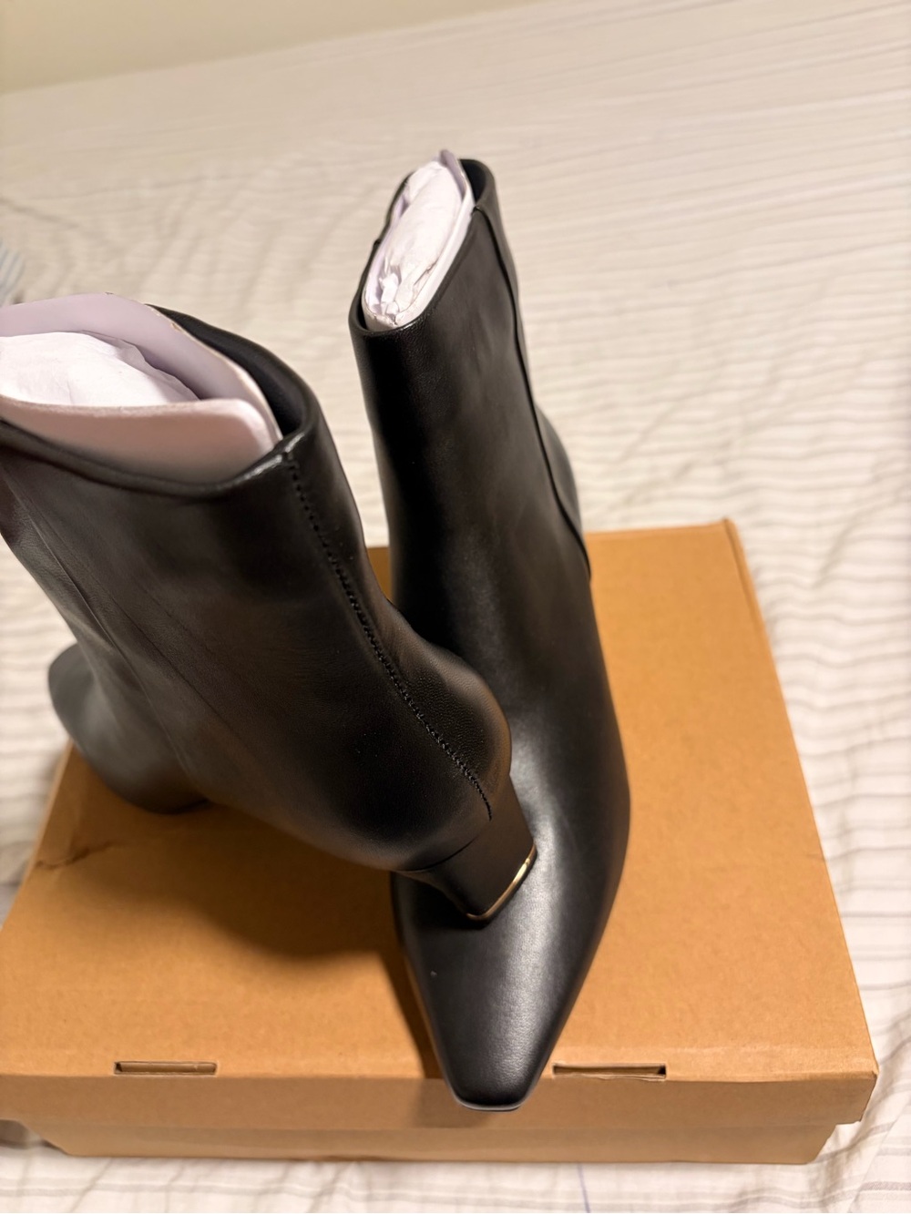 Women's Black Leather Ankle Boots with Slim Kitten Heel - Picture 7 of 7